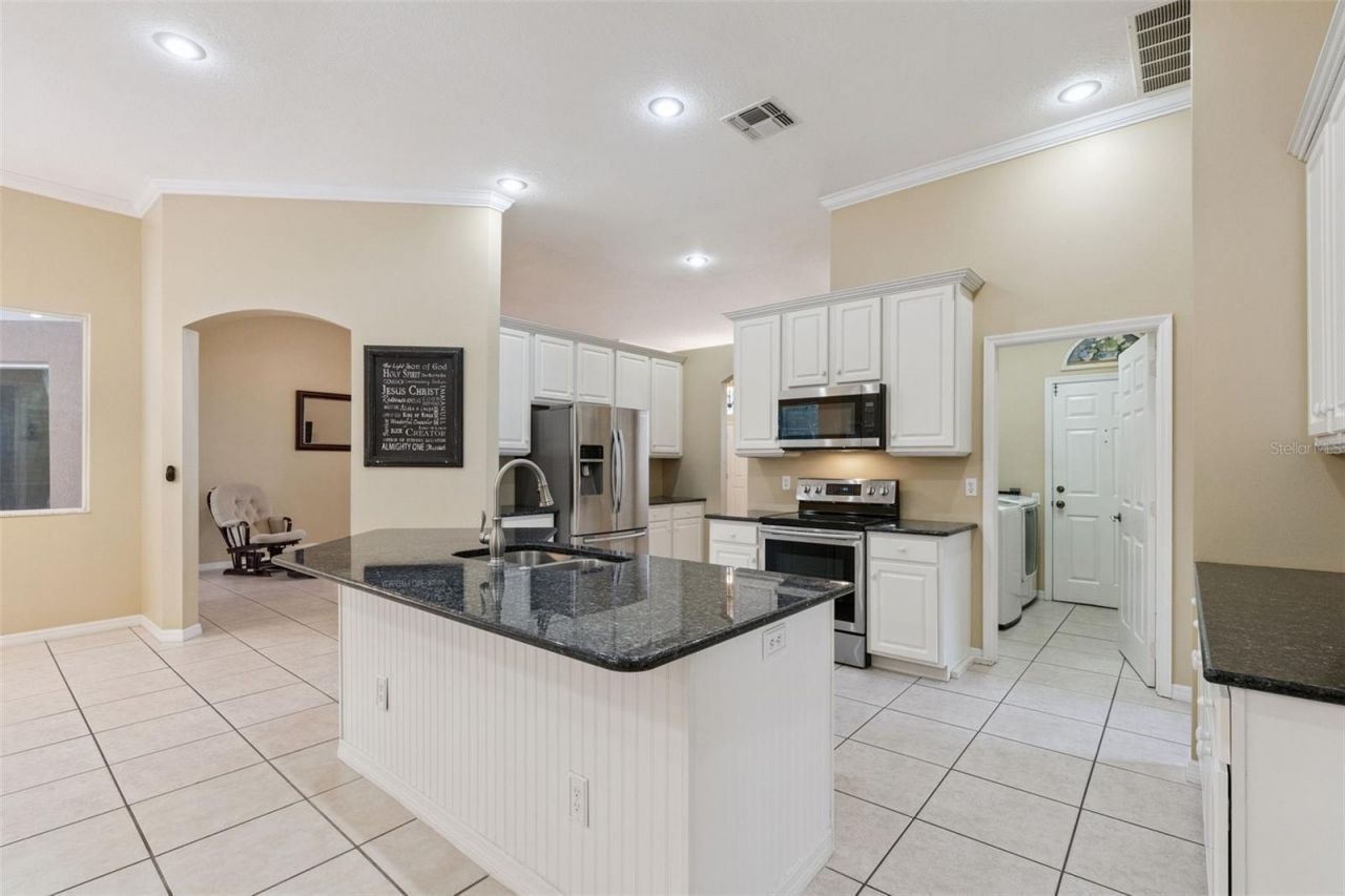 13429 Falcon Pointe Drive, Orlando, FL 32837 Photo