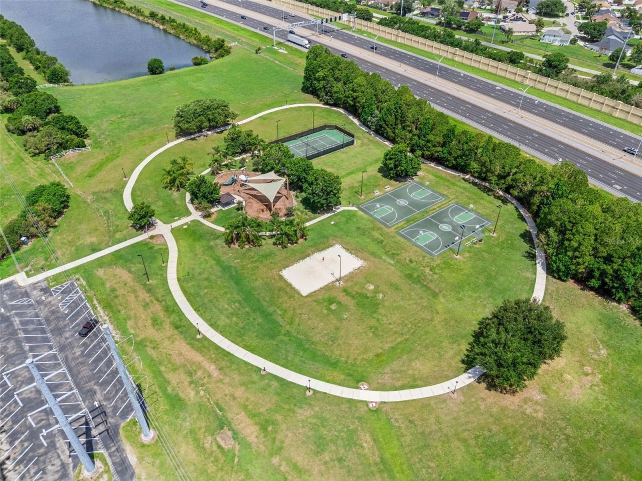 13429 Falcon Pointe Drive, Orlando, FL 32837 Photo