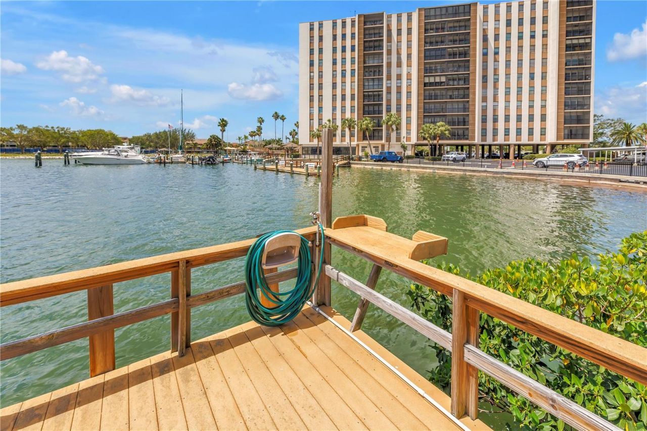 10375 Paradise Boulevard, Unit 51, Treasure Island, FL 33706 Photo