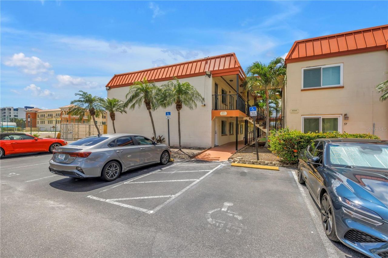 10375 Paradise Boulevard, Unit 51, Treasure Island, FL 33706 Photo
