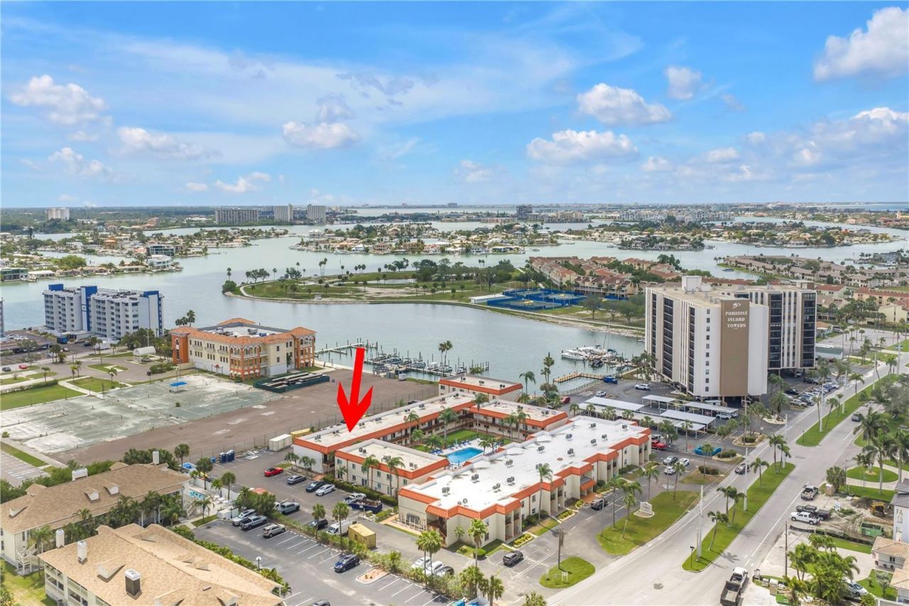 10375 Paradise Boulevard, Unit 51, Treasure Island, FL 33706 Photo