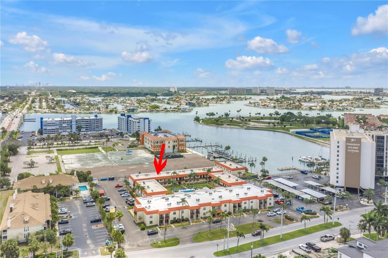10375 Paradise Boulevard, Unit 51, Treasure Island, FL 33706 Photo