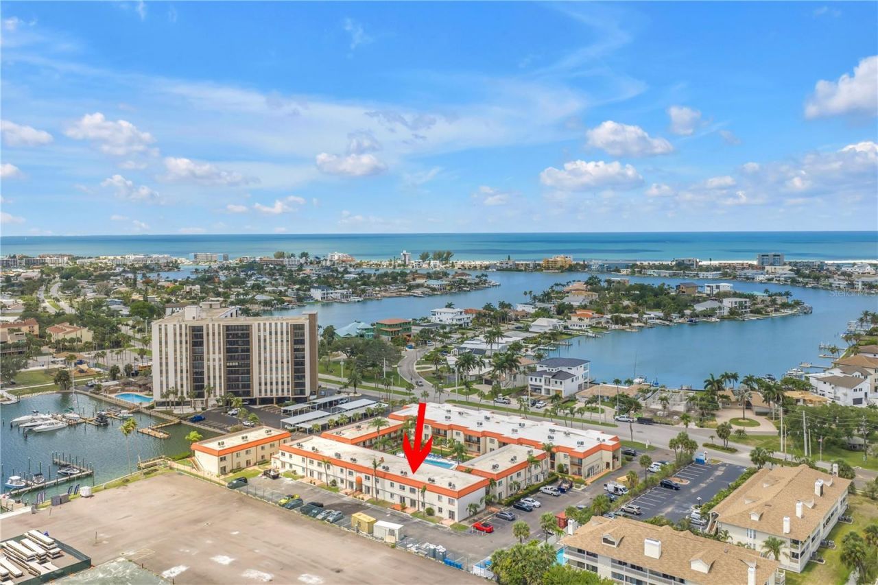 10375 Paradise Boulevard, Unit 51, Treasure Island, FL 33706 Photo
