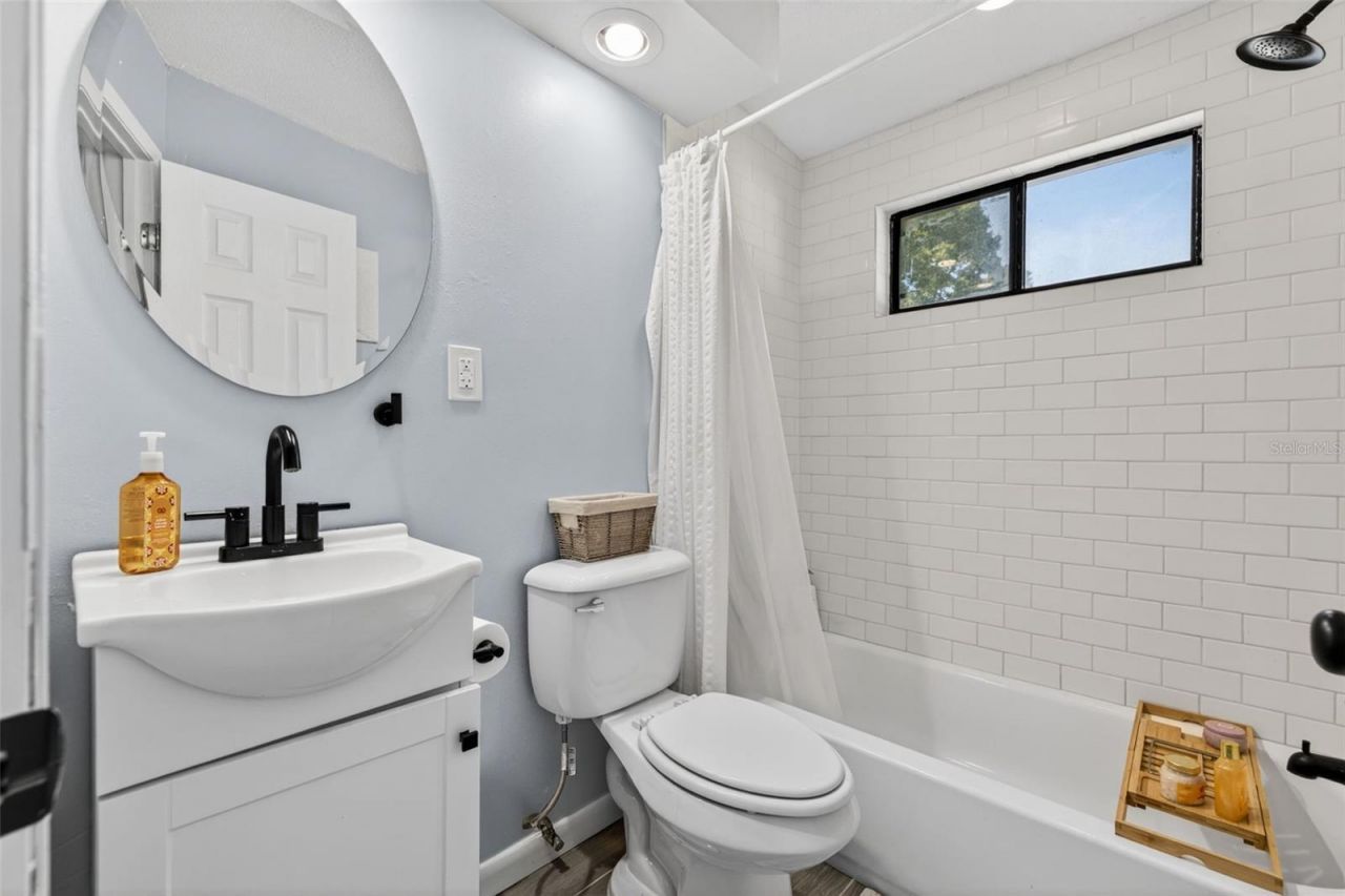 4750 39th Avenue N, Saint Petersburg, FL 33714 Photo