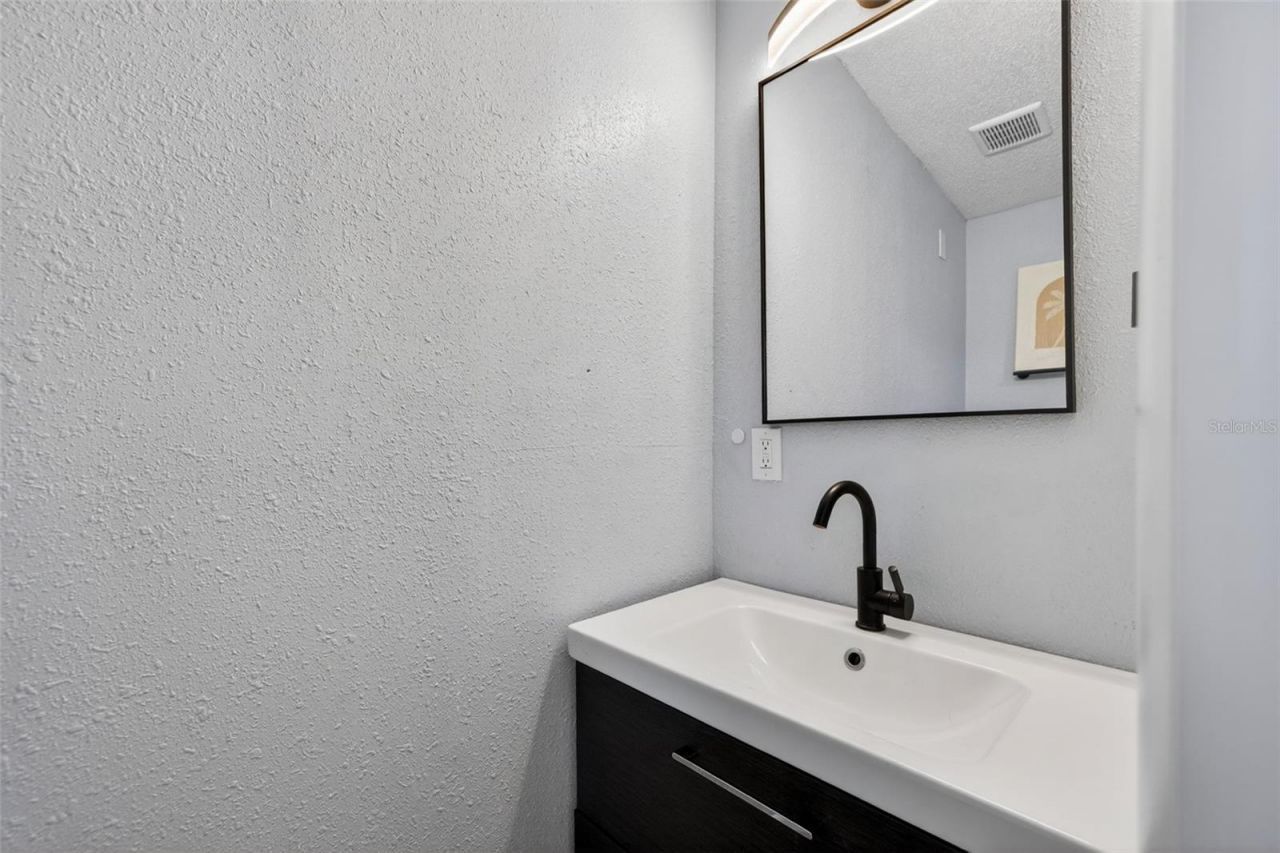 4750 39th Avenue N, Saint Petersburg, FL 33714 Photo