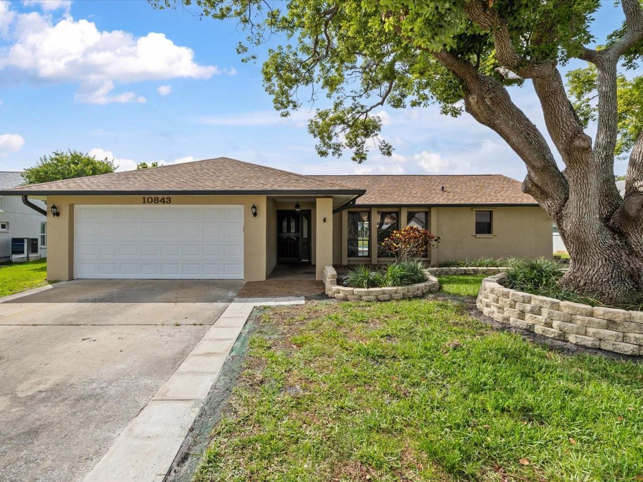 10843 Harborside Drive, Largo, FL 33773 Photo