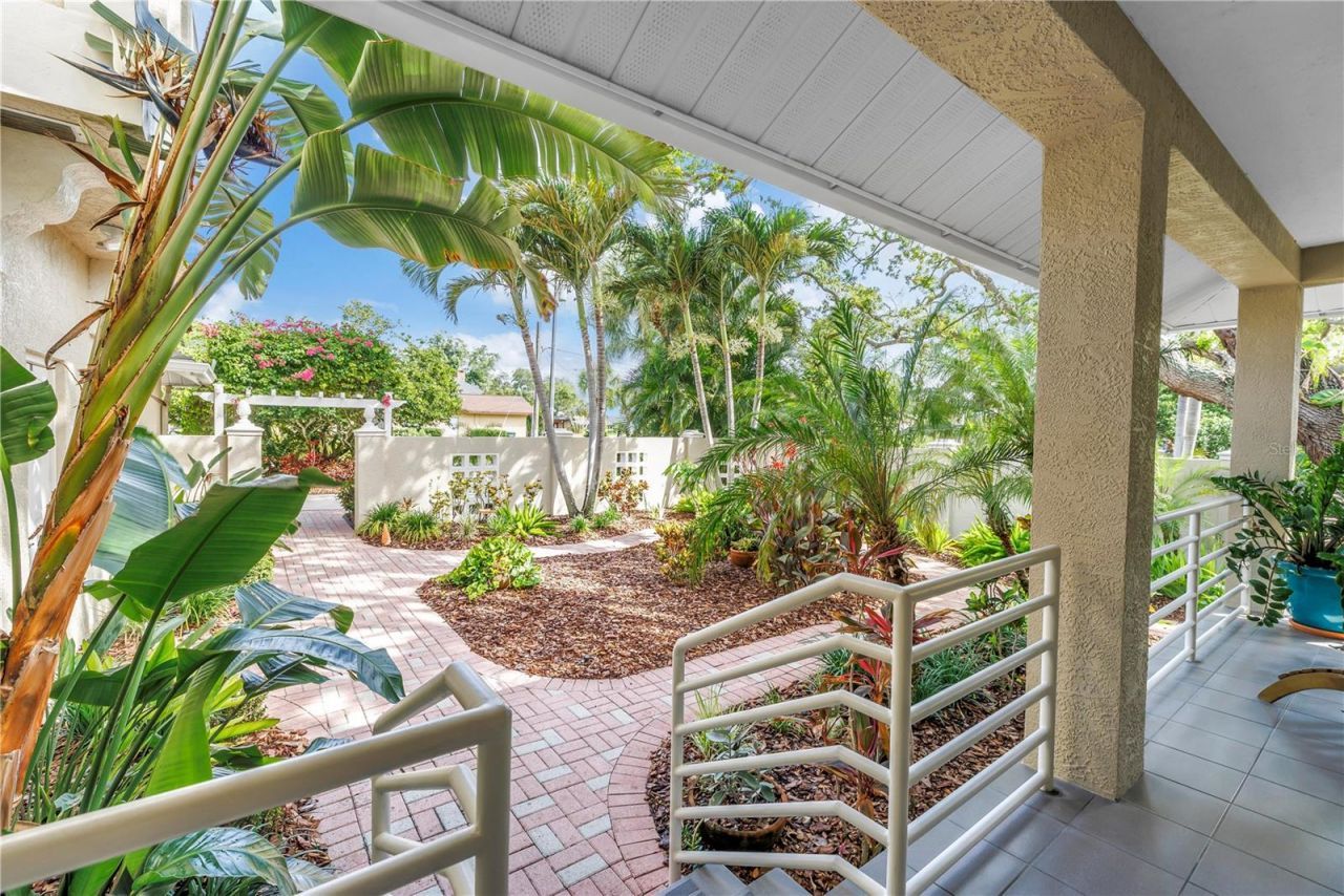2269 Kent Drive, Largo, FL 33774 Photo
