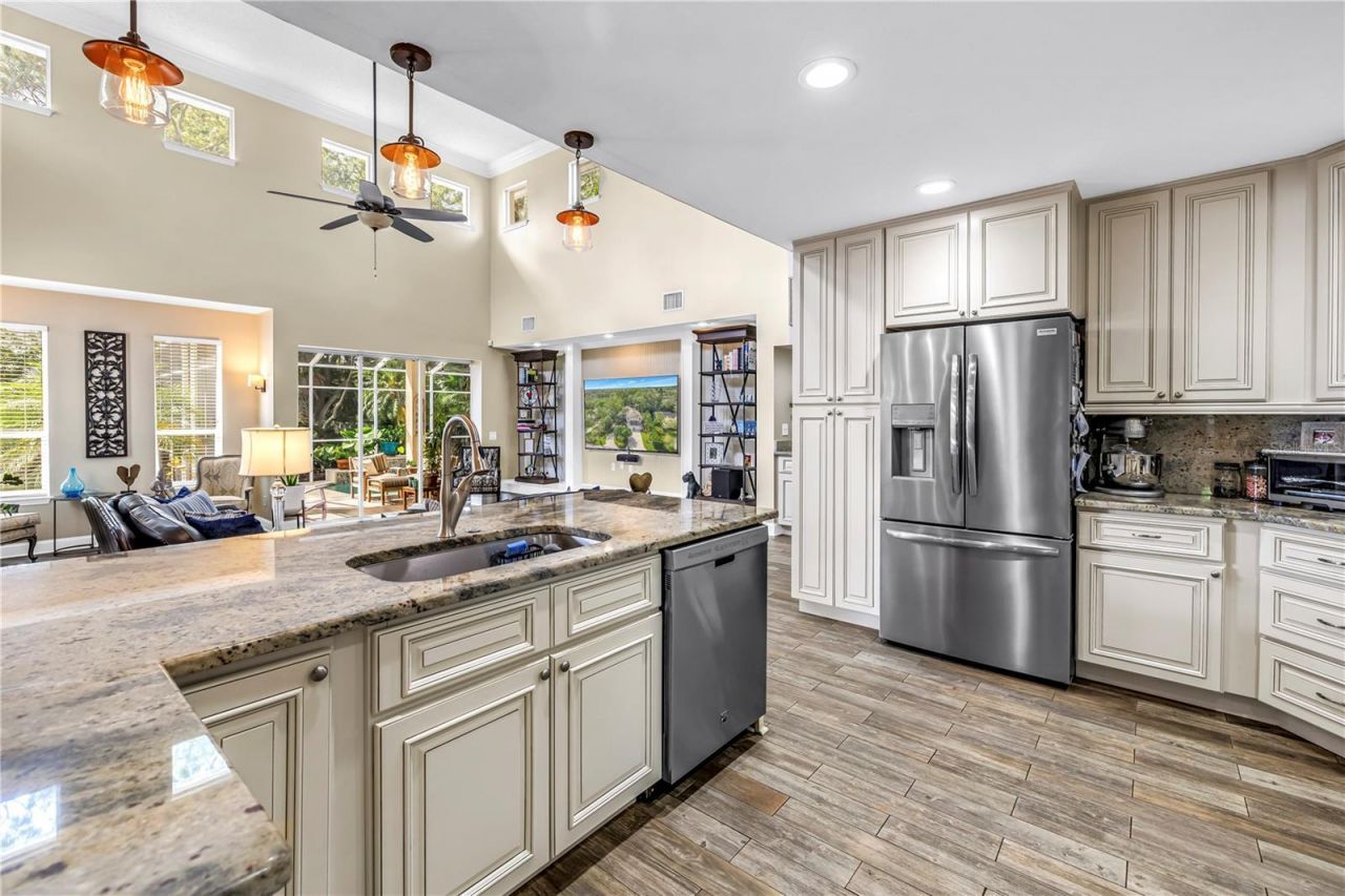 2269 Kent Drive, Largo, FL 33774 Photo