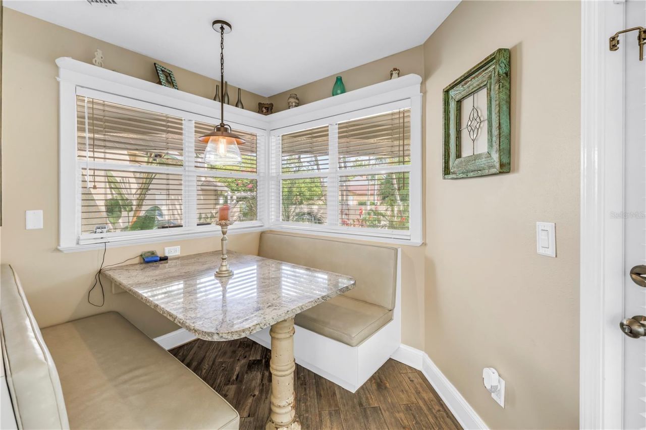 2269 Kent Drive, Largo, FL 33774 Photo