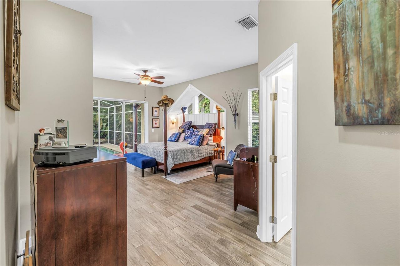 2269 Kent Drive, Largo, FL 33774 Photo