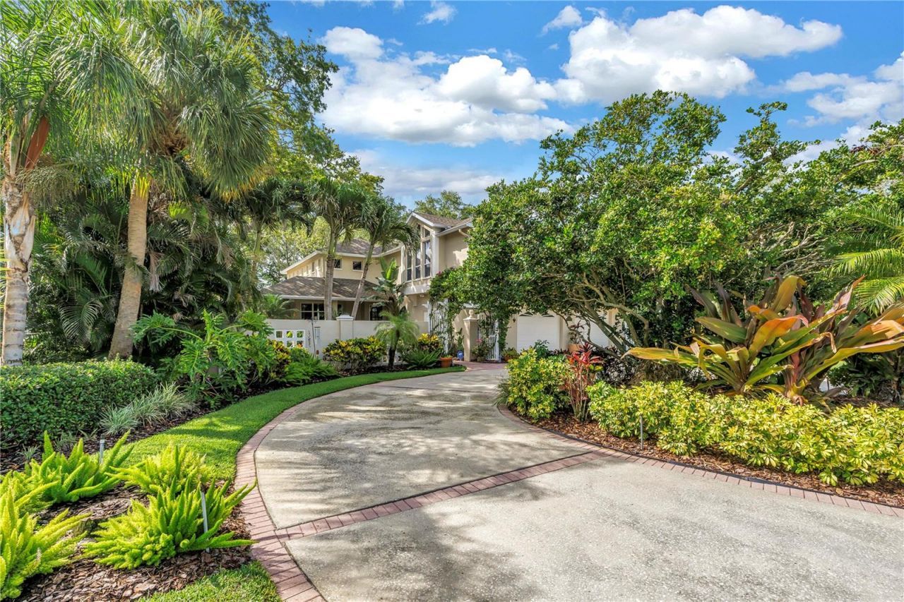 2269 Kent Drive, Largo, FL 33774 Photo