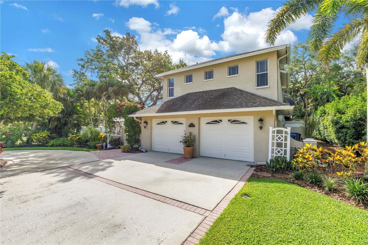 2269 Kent Drive, Largo, FL 33774 Photo