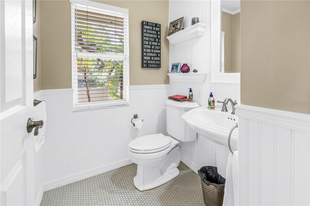 2269 Kent Drive, Largo, FL 33774 Photo