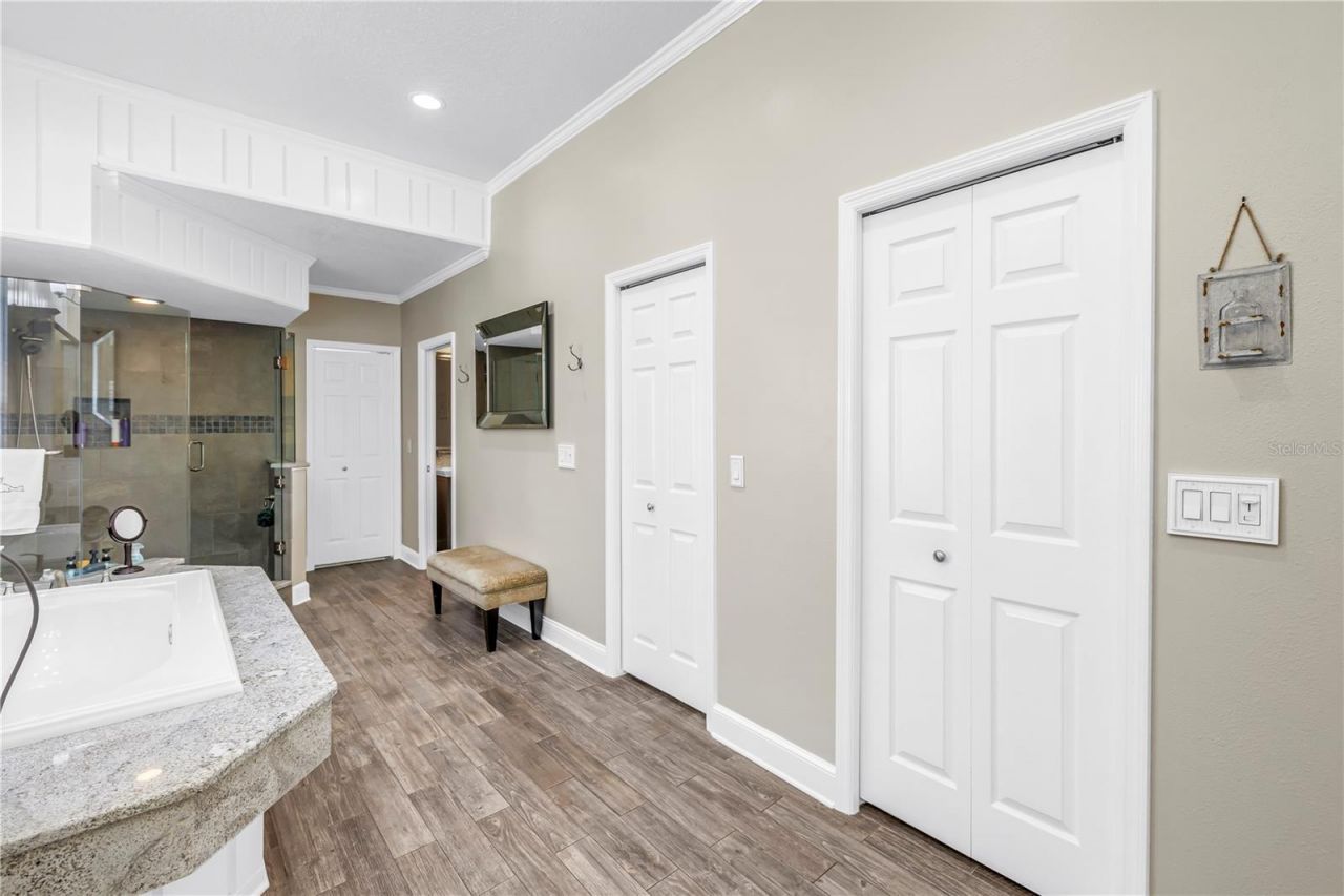 2269 Kent Drive, Largo, FL 33774 Photo
