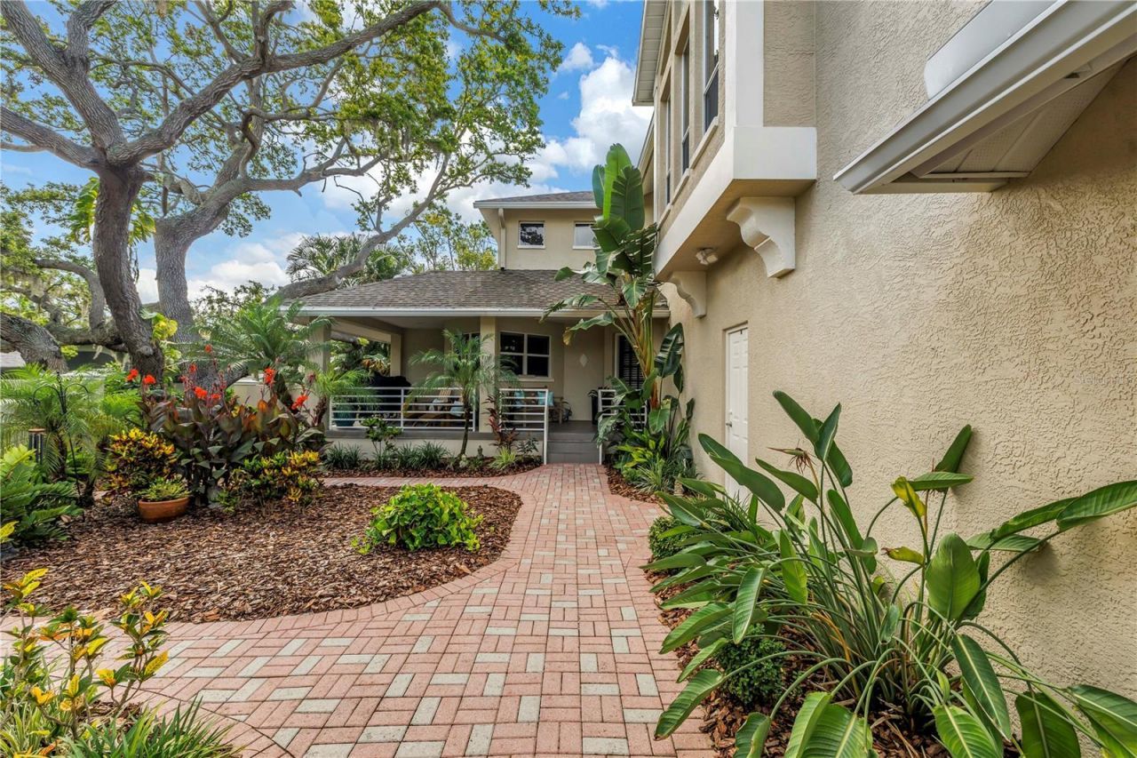 2269 Kent Drive, Largo, FL 33774 Photo