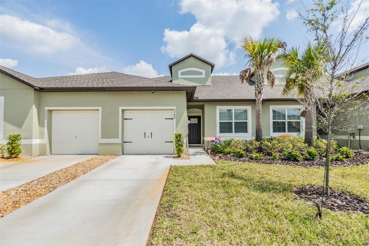 6748 Ripple Pond Loop, Zephyrhills, FL 33541 Photo