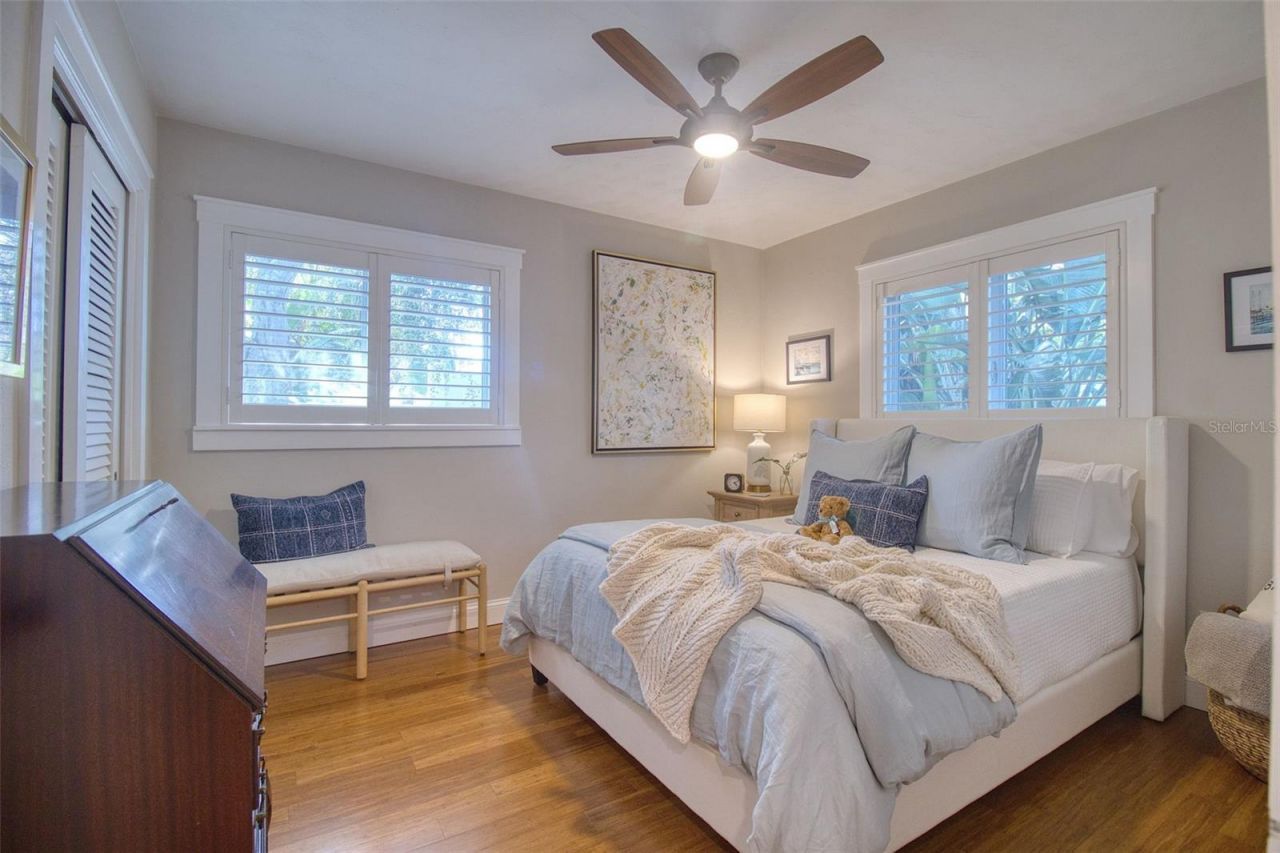 128 Edgewater Terrace, Dunedin, FL 34698 Photo