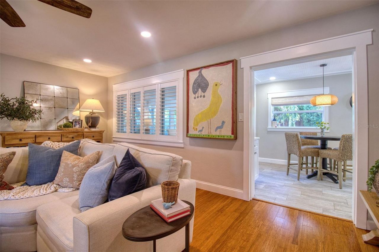 128 Edgewater Terrace, Dunedin, FL 34698 Photo