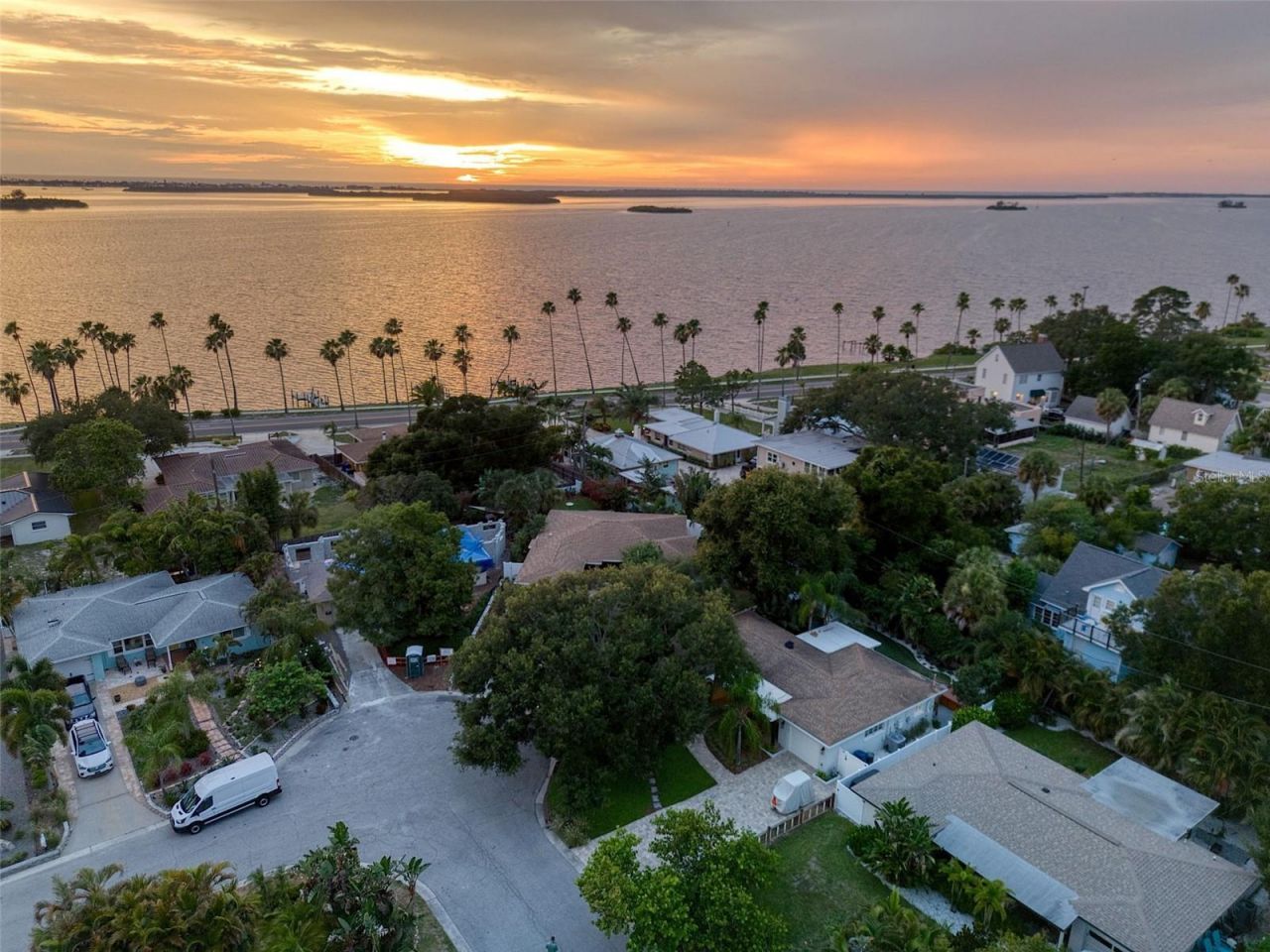128 Edgewater Terrace, Dunedin, FL 34698 Photo