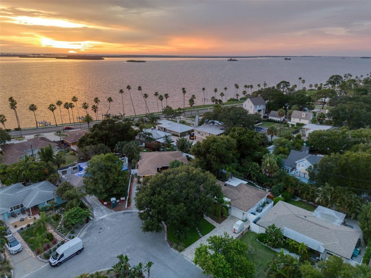 128 Edgewater Terrace, Dunedin, FL 34698 Photo