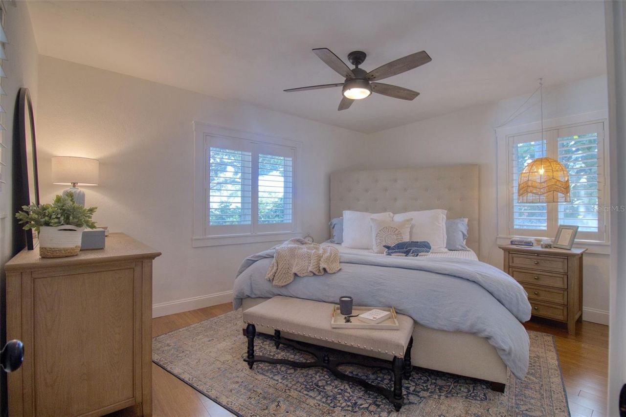 128 Edgewater Terrace, Dunedin, FL 34698 Photo