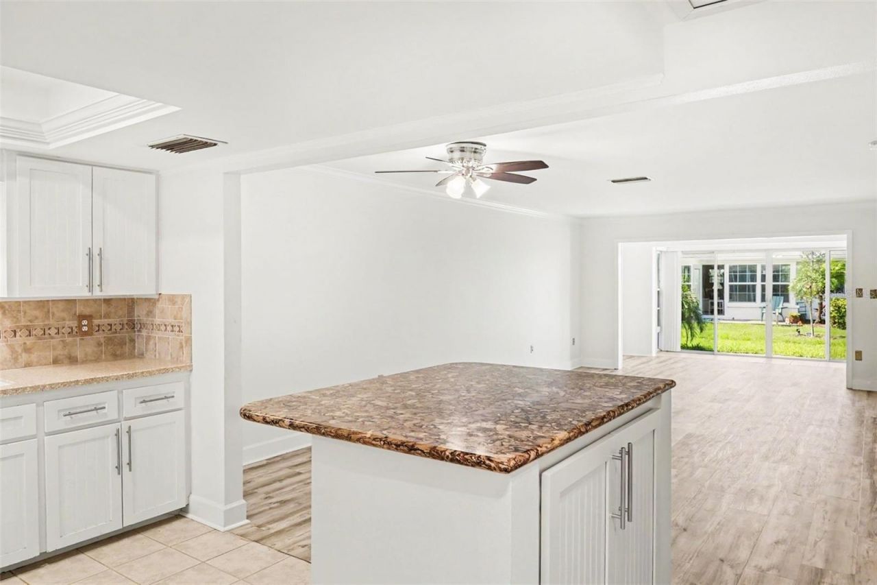 4414 Mount Vernon Drive, Bradenton, FL 34210 Photo