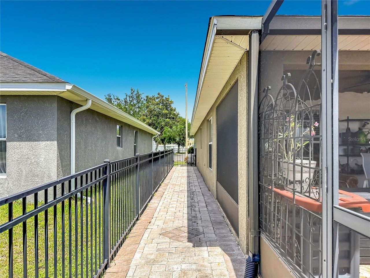 10821 Standing Stone Drive, Wimauma, FL 33598 Photo