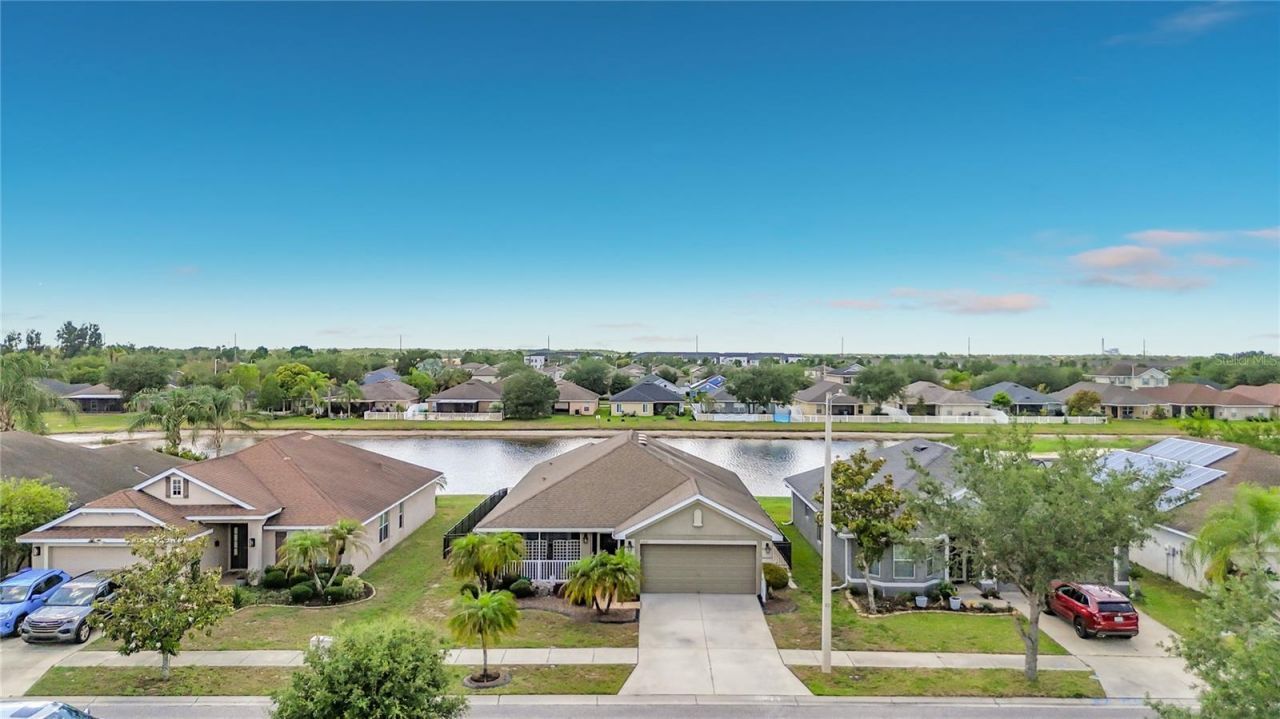 10821 Standing Stone Drive, Wimauma, FL 33598 Photo