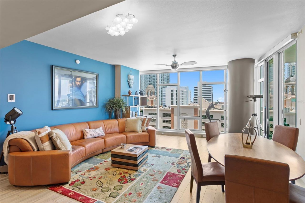 175 1st Street S, Unit 1101, Saint Petersburg, FL 33701 Photo