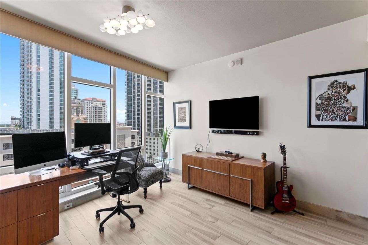 175 1st Street S, Unit 1101, Saint Petersburg, FL 33701 Photo