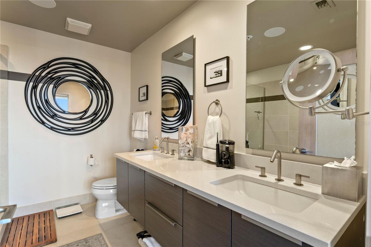 175 1st Street S, Unit 1101, Saint Petersburg, FL 33701 Photo