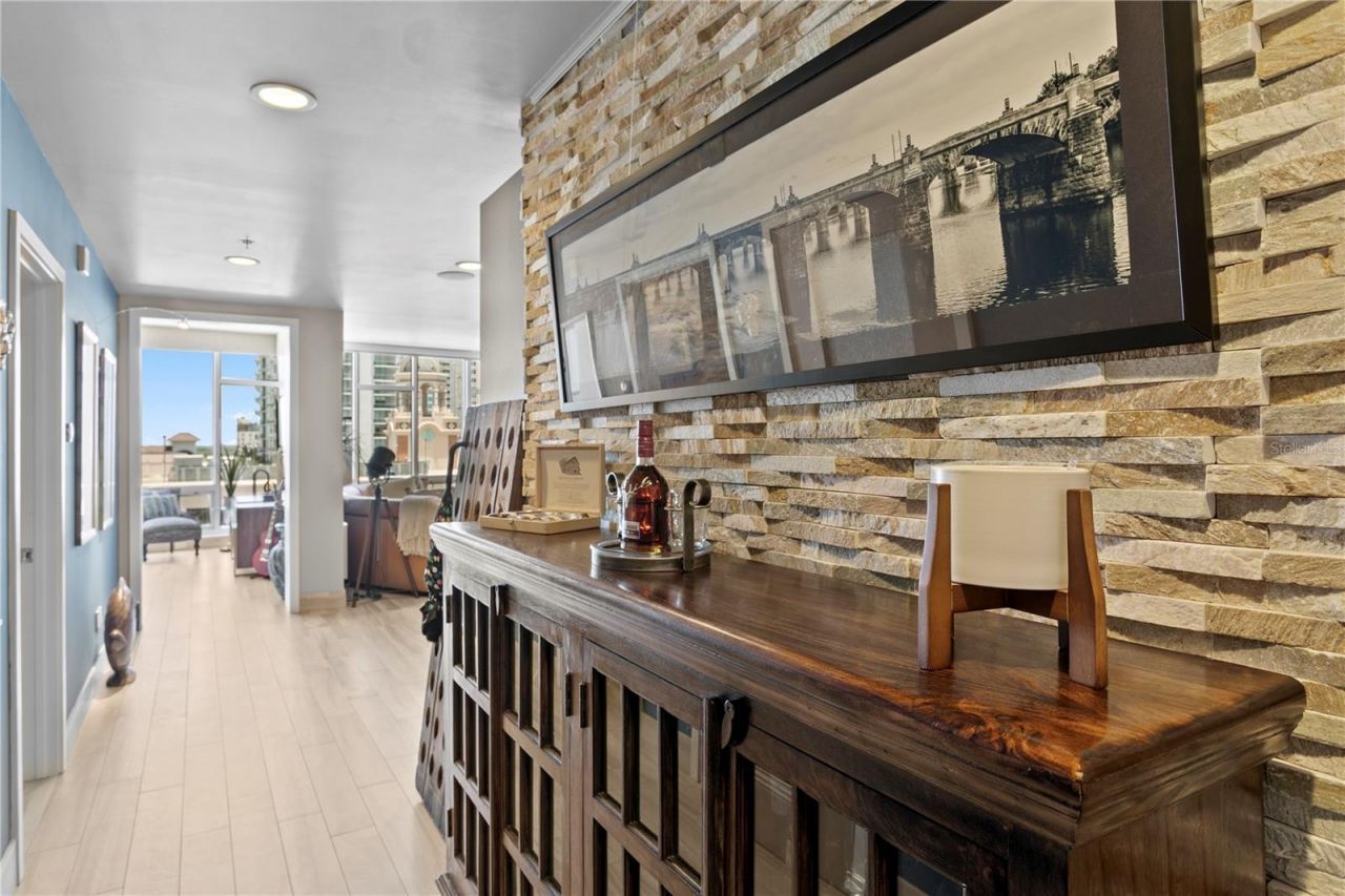 175 1st Street S, Unit 1101, Saint Petersburg, FL 33701 Photo