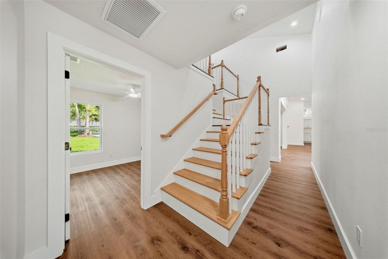 2104 Doefield Court , Valrico, FL 33596 Photo