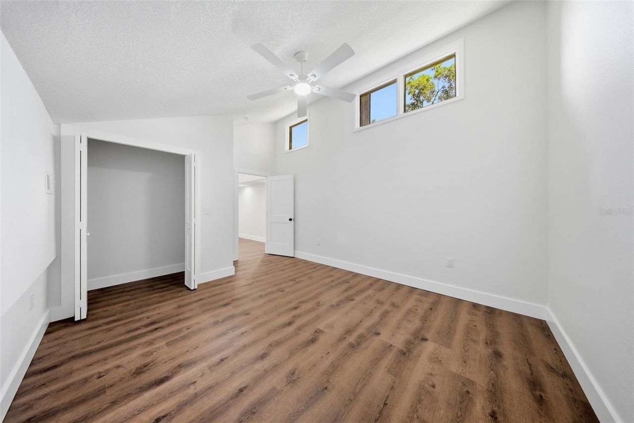 2104 Doefield Court , Valrico, FL 33596 Photo