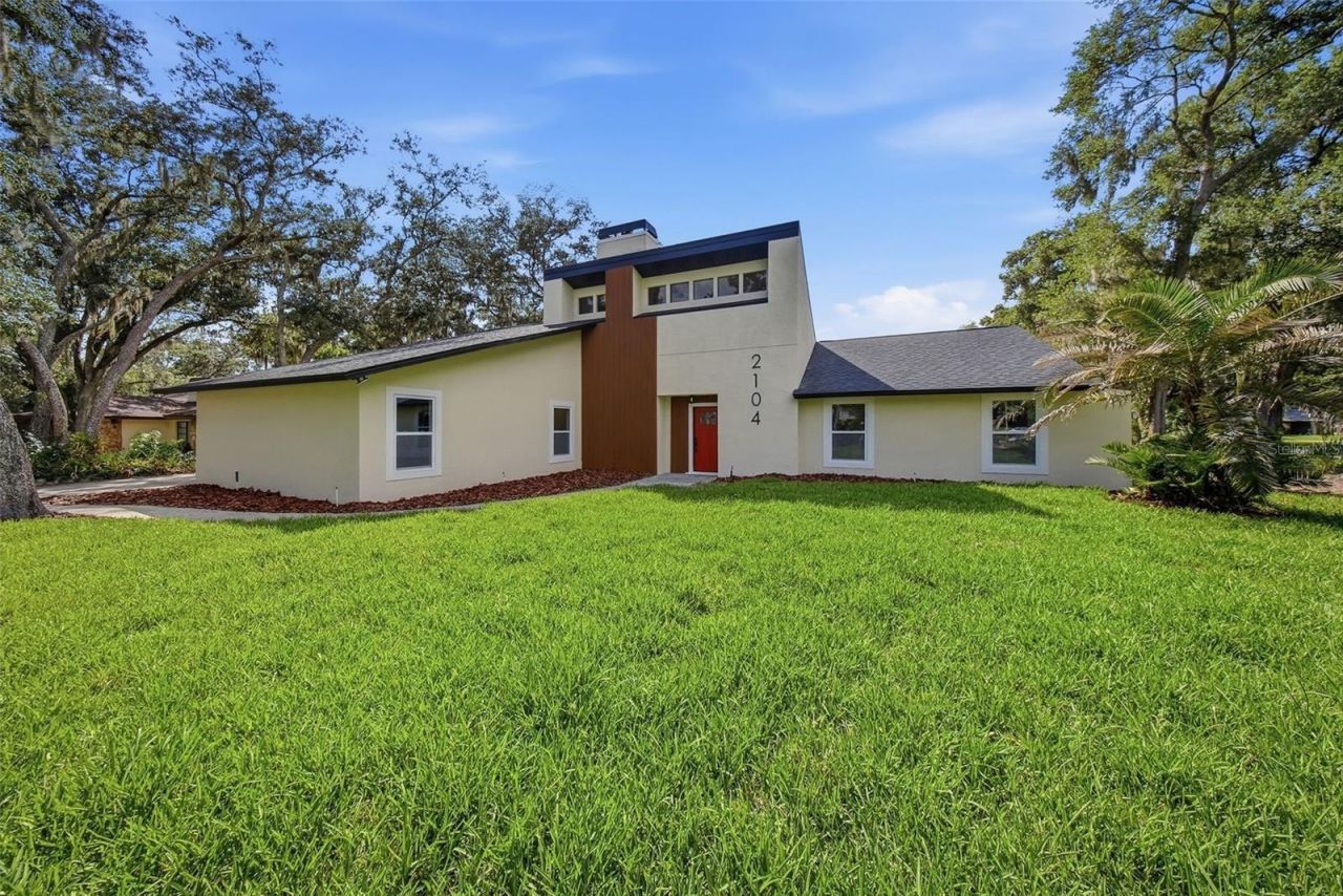 2104 Doefield Court , Valrico, FL 33596 Photo