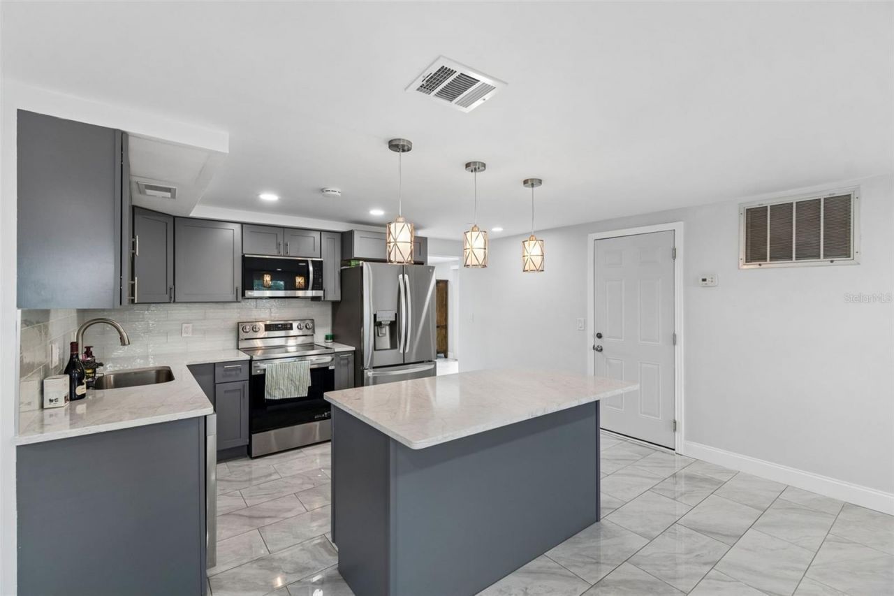 4234 Floramar Terrace, New Port Richey, FL 34652 Photo