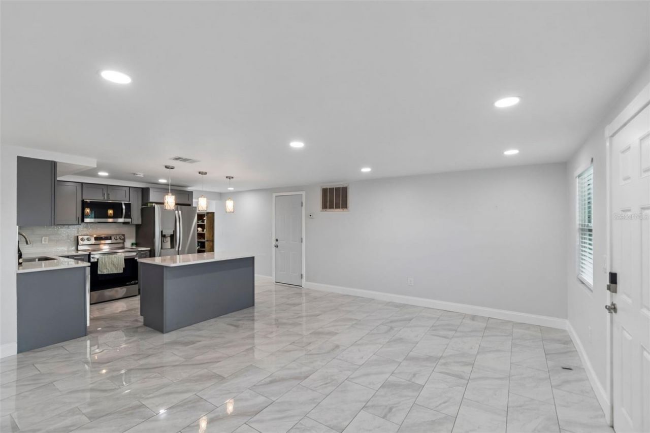 4234 Floramar Terrace, New Port Richey, FL 34652 Photo