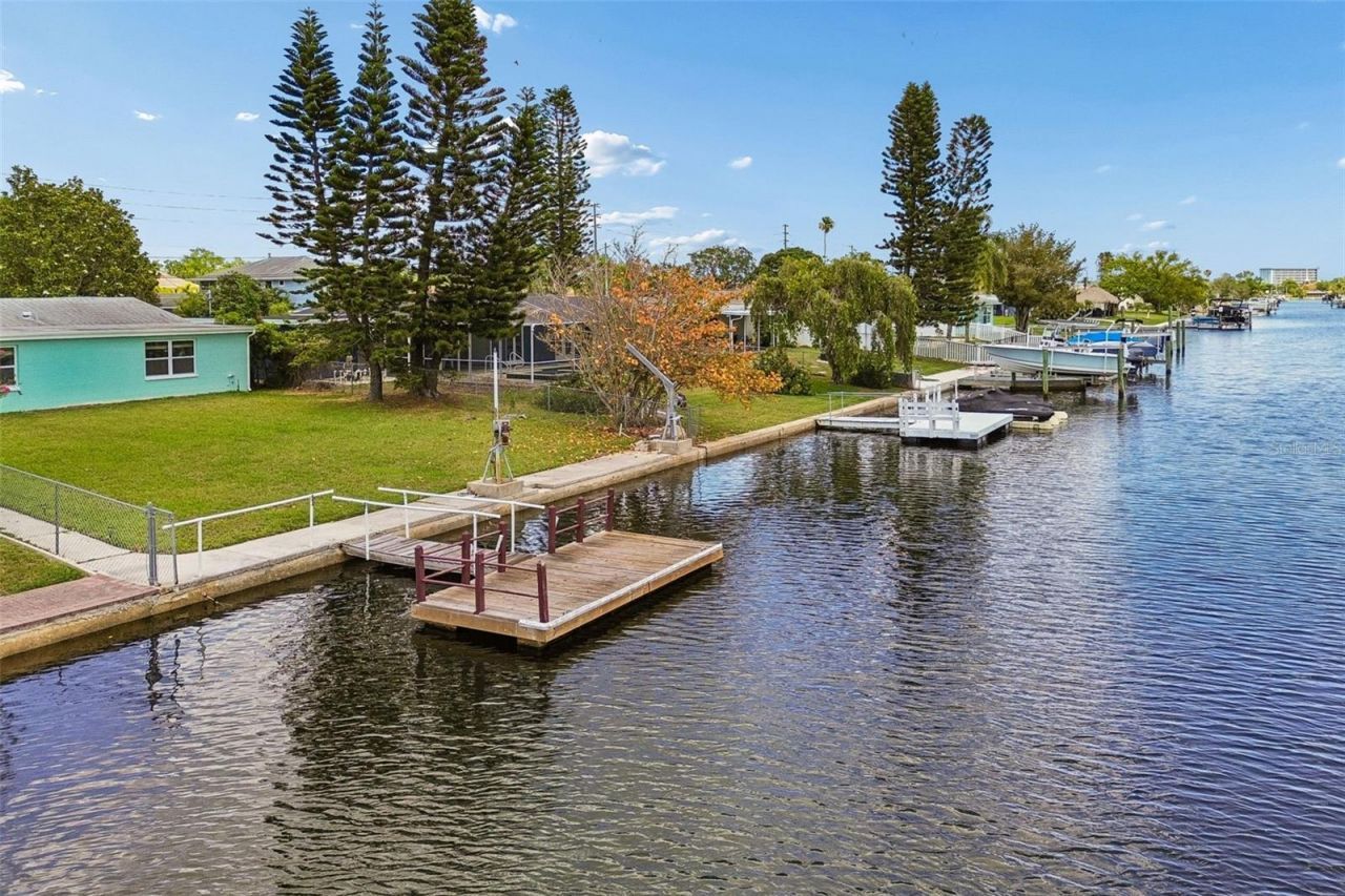 4234 Floramar Terrace, New Port Richey, FL 34652 Photo