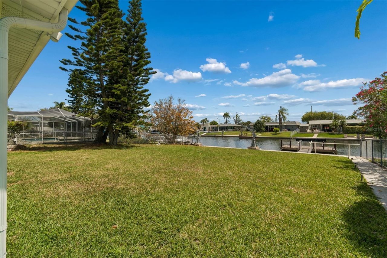 4234 Floramar Terrace, New Port Richey, FL 34652 Photo