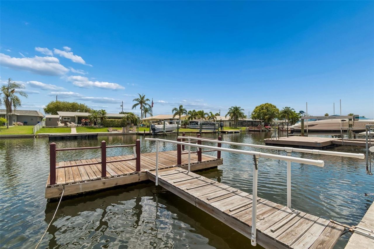 4234 Floramar Terrace, New Port Richey, FL 34652 Photo