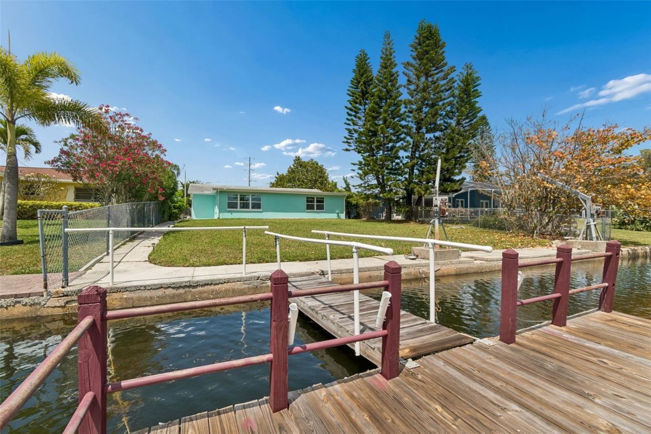 4234 Floramar Terrace, New Port Richey, FL 34652 Photo