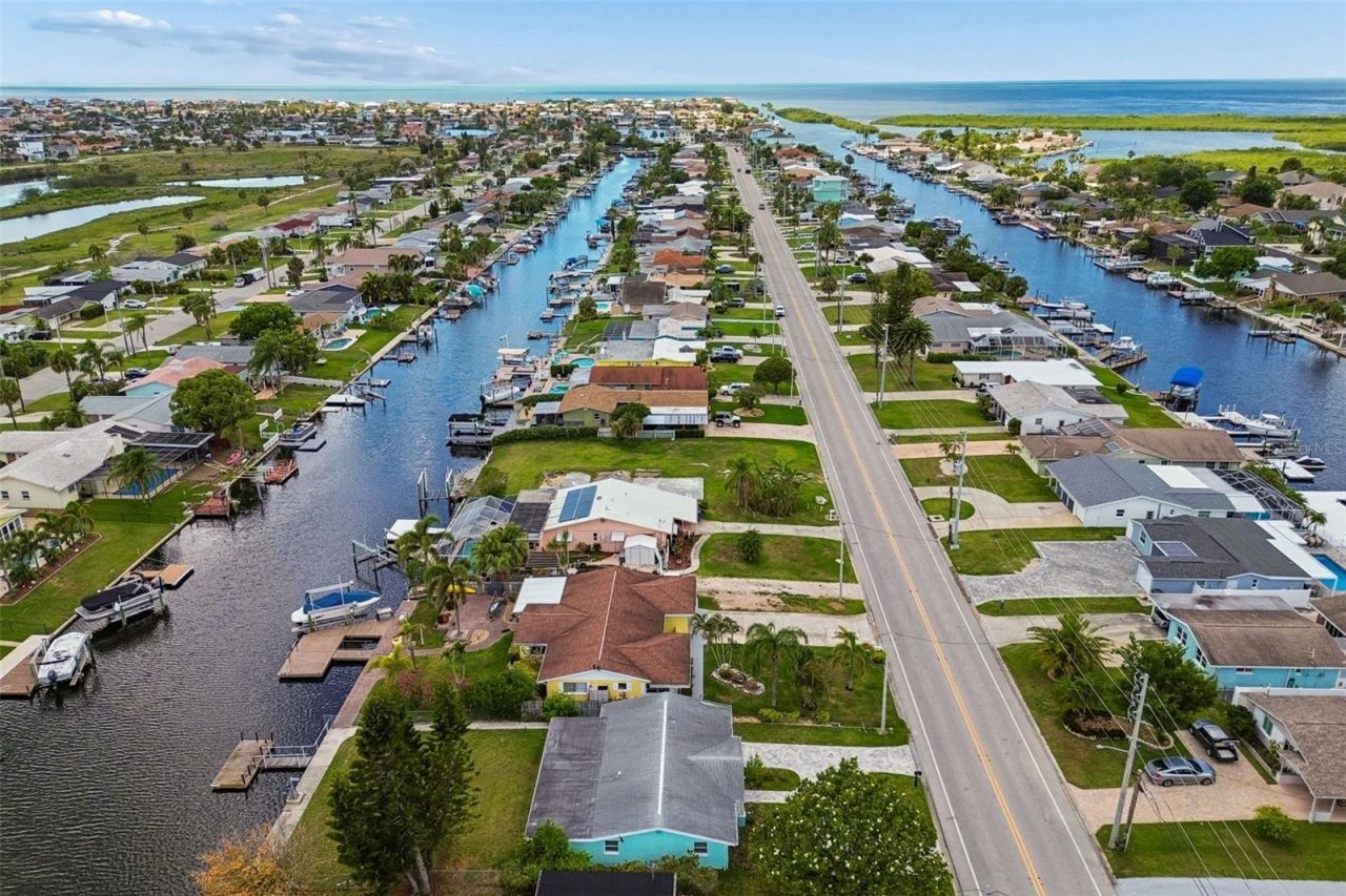 4234 Floramar Terrace, New Port Richey, FL 34652 Photo