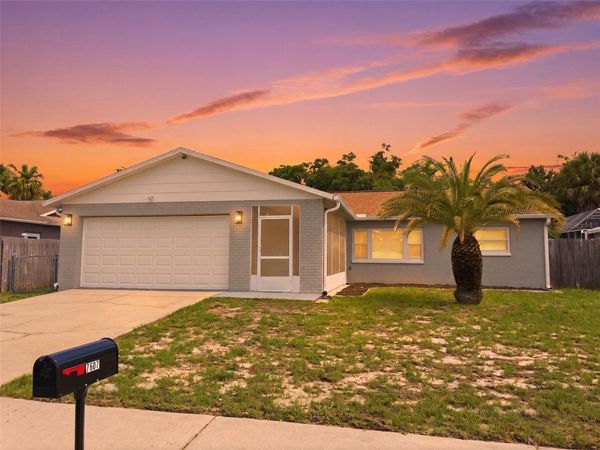 7607 BRAMBLEWOOD DRIVE , PORT RICHEY, FL 34668