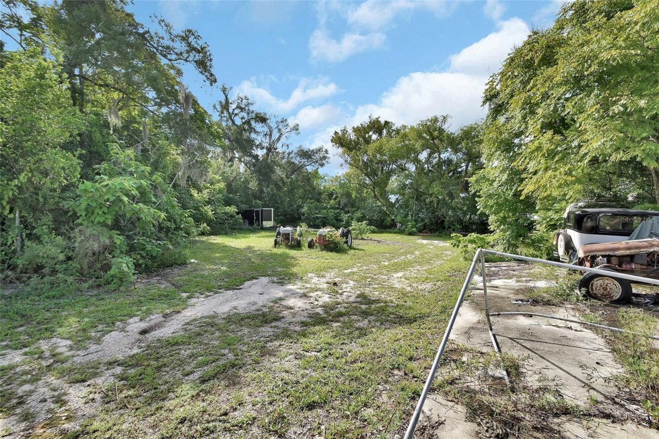 309 S Florida Avenue, Deland, FL 32720 Photo