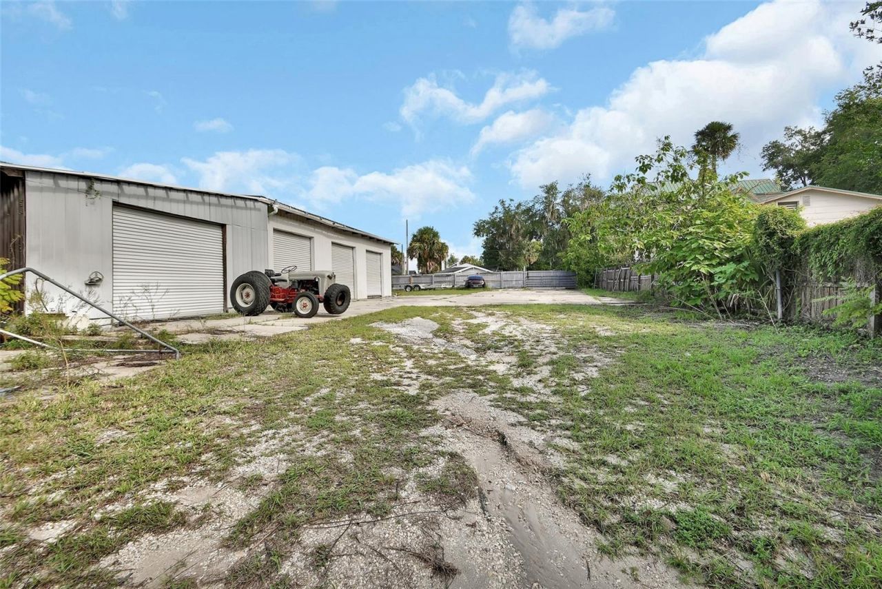 309 S Florida Avenue, Deland, FL 32720 Photo