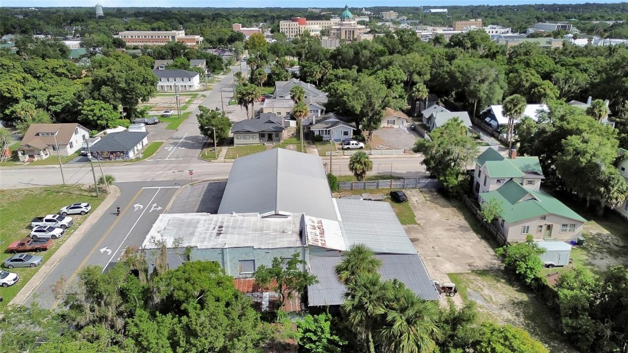 309 S Florida Avenue, Deland, FL 32720 Photo