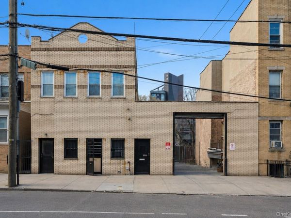 3130 14th Street, Astoria, NY 11106