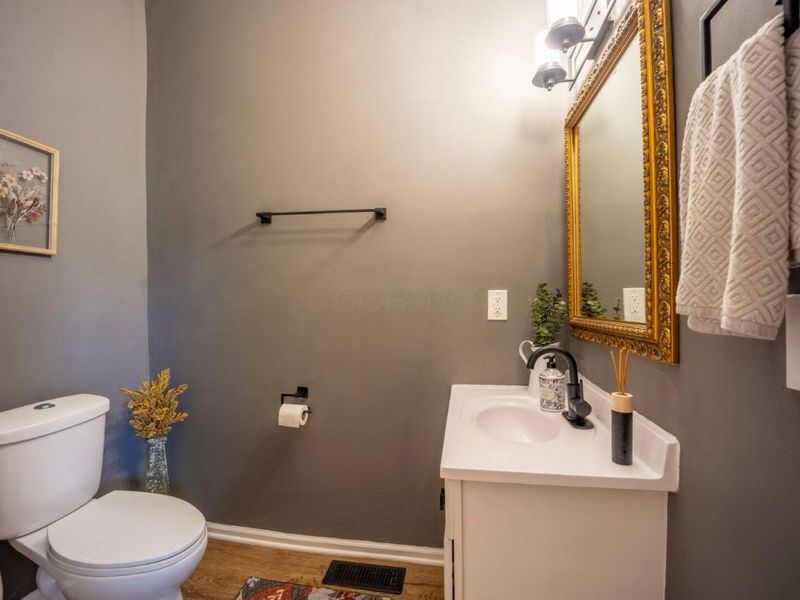 120 W Park Avenue, Columbus, OH 43222 Photo 16