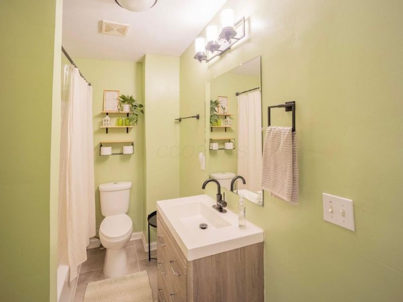 120 W Park Avenue, Columbus, OH 43222 Photo 24