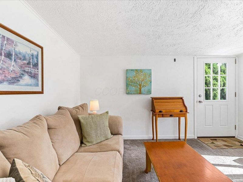 2168 Shrewsbury Road, Columbus, OH 43221 Photo 14